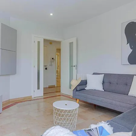 Ocean View Penthouse *